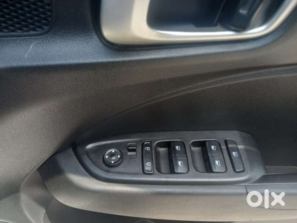 Hyundai Verna 1.5 S Petrol Mt, 2021, Petrol
