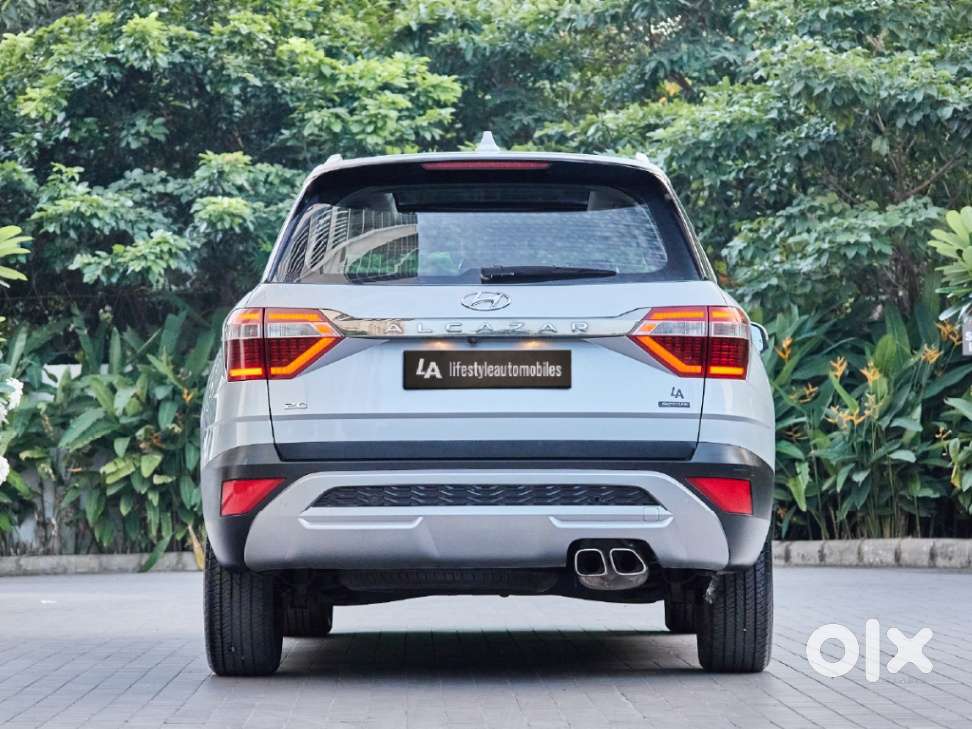 Hyundai Alcazar 2.0 Signature (o) Petrol At 6 Str, 2022, Petrol