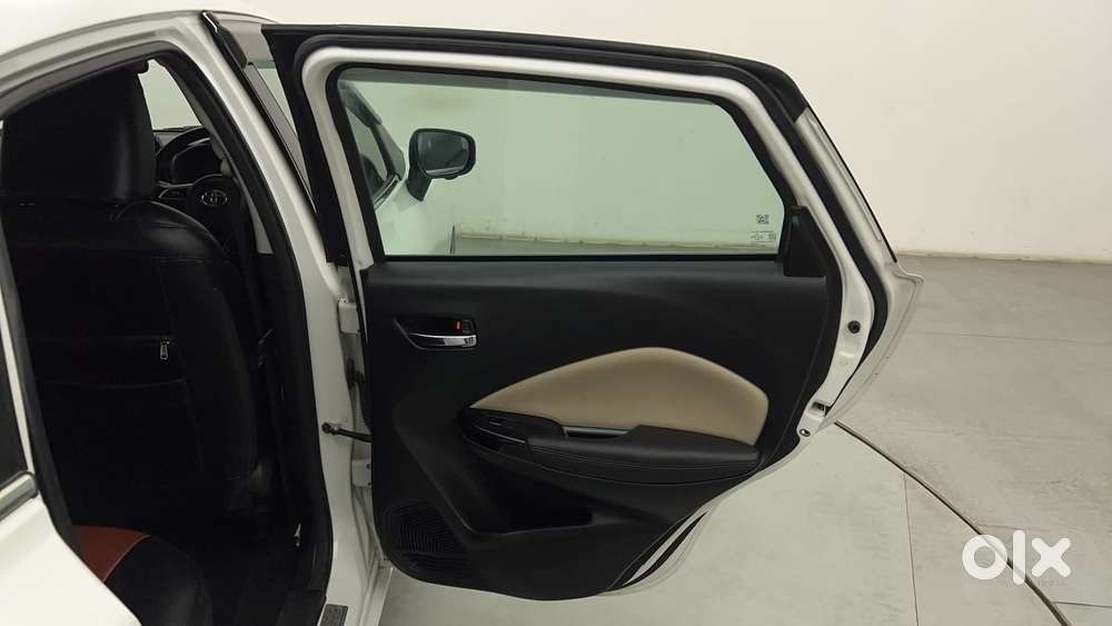 Toyota Glanza 1.2 V, 2024, Petrol