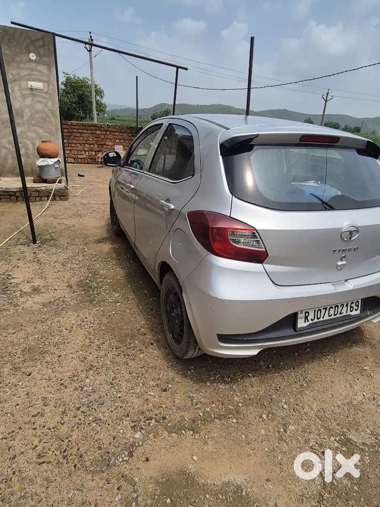Tata Tiago Revotron 2020 Petrol