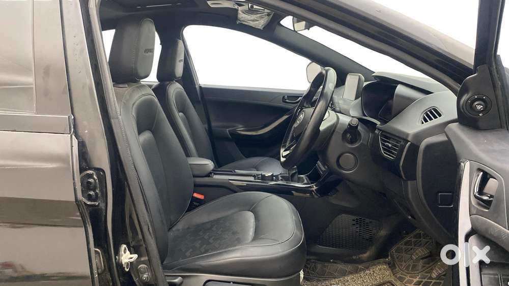 Tata Nexon 1.2 Revotron Xz Plus, 2022, Petrol