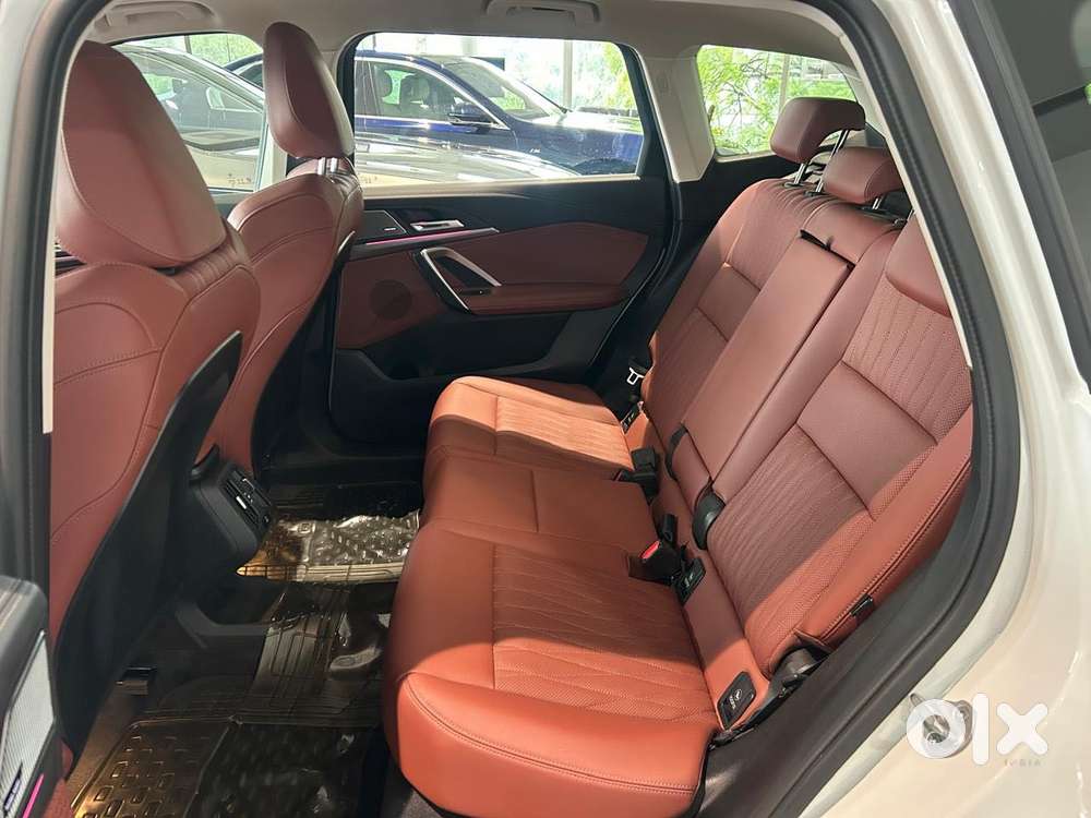 Bmw Ix1 Edrive20l M Sport, 2026, Electric