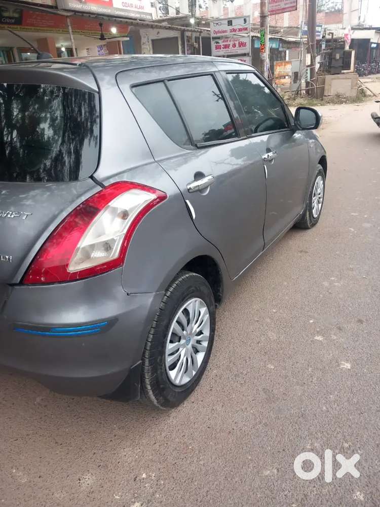 Maruti Suzuki Swift 2013 Diesel 105000 Km Driven