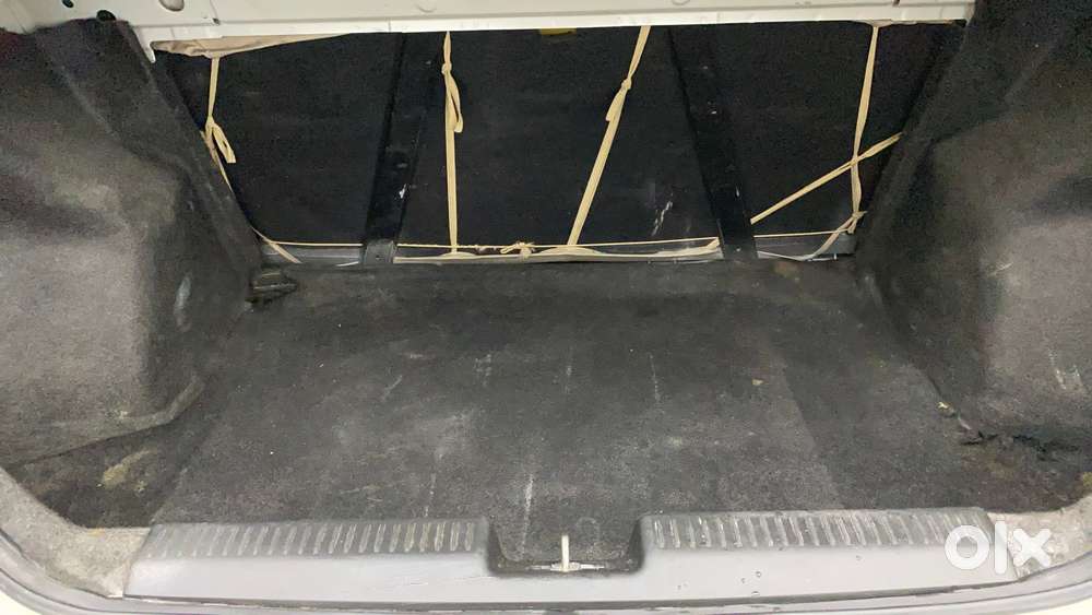 Maruti Suzuki Swift Dzire 1.2 Lxi Bsiv, 2019, Petrol