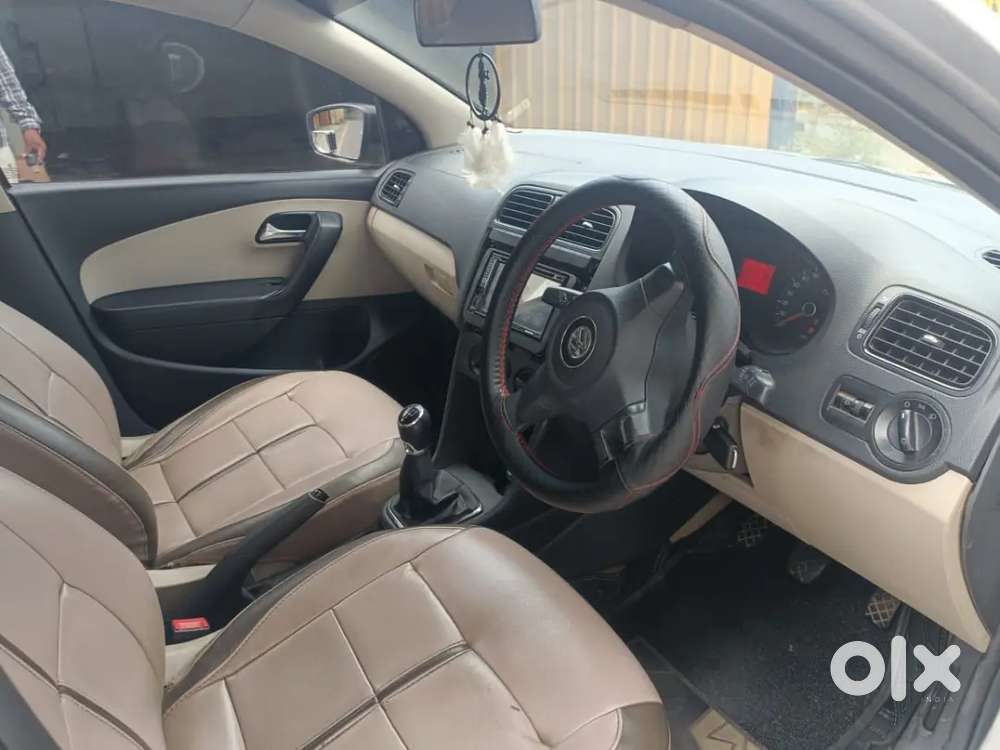 Volkswagen Polo Diesel Manual 2011