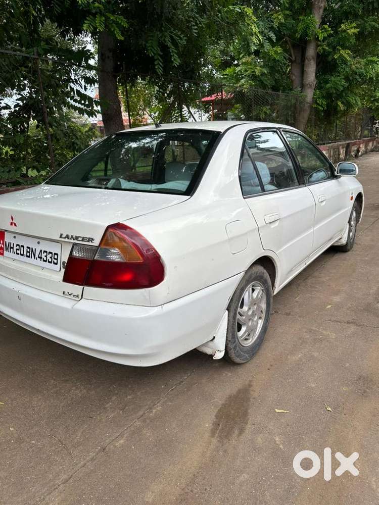 Mitsubishi Lancer 2010 Diesel 98000 Km Driven