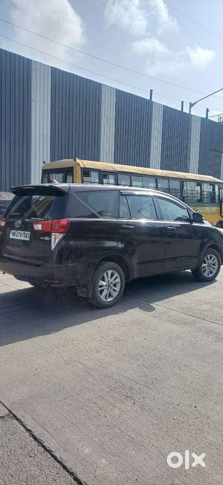 Toyota Innova Crysta 2.8 Gx Automatic 8 Str, 2017, Diesel
