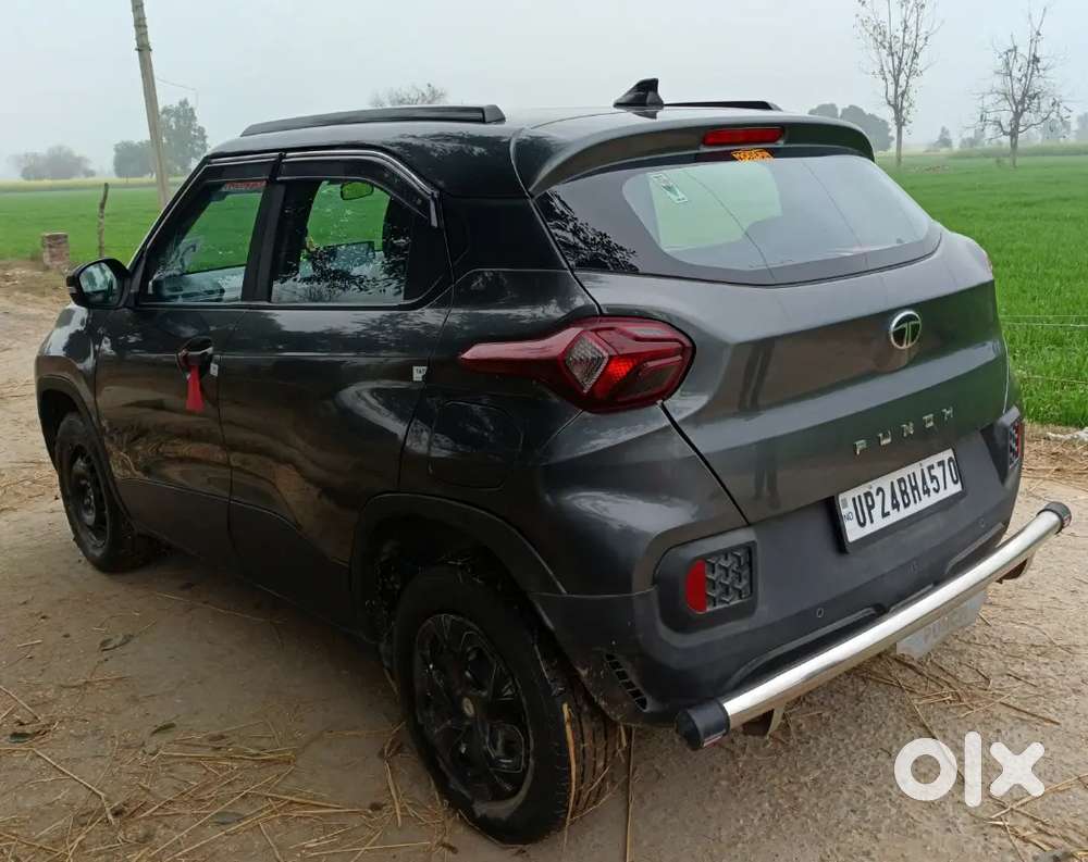 Gadi Me Koi Scratch Nhi Hai Ek Daam Saaf Condition Hai