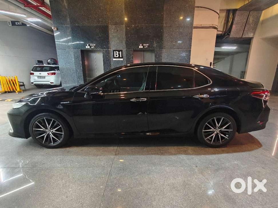 Toyota Camry Hybrid, 2024, Petrol