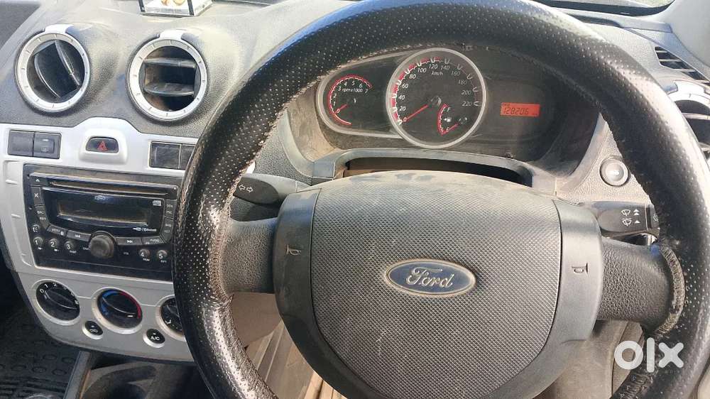Ford Figo Diesel Zxi 2011