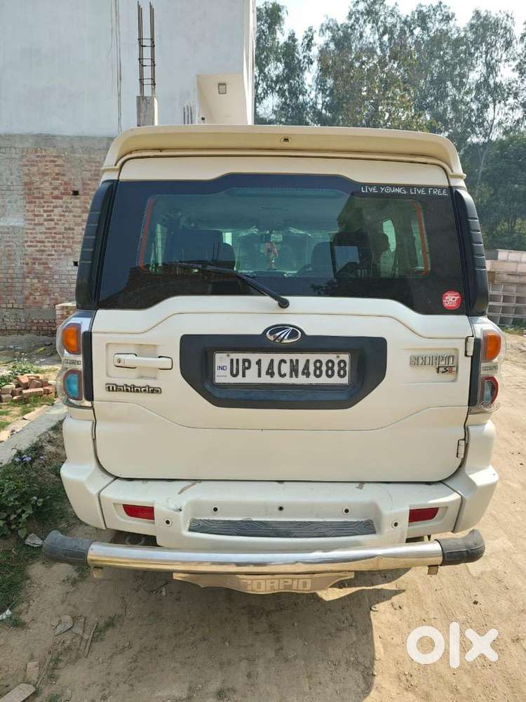 Mahindra Scorpio 2015 Diesel Well Maintained