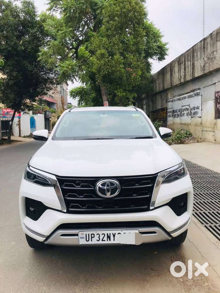 Toyota Fortuner 4x2 At 2.8 Diesel, 2023, Diesel