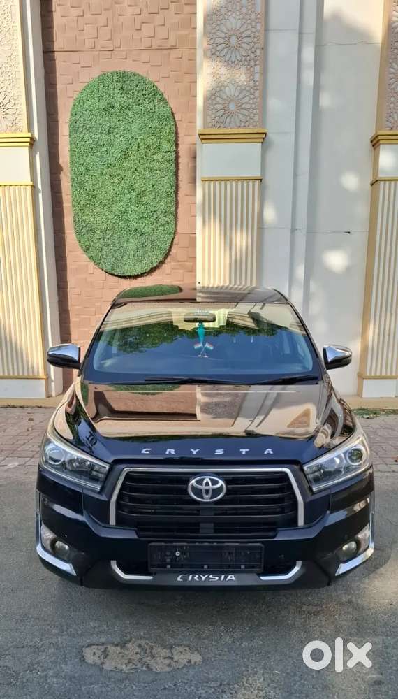 Toyota Innova Crysta [2020-ongoing] 2.4 Zx 7 Str, 2024, Diesel
