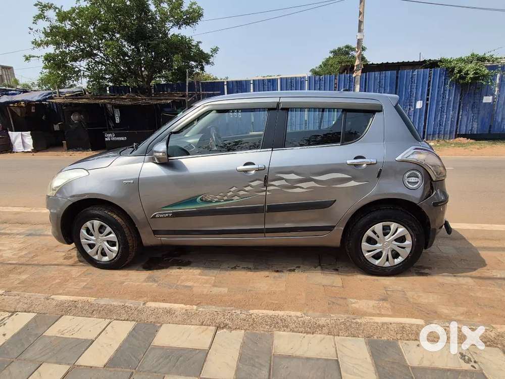 Maruti Suzuki Swift 2016 Diesel 86213 Km Driven Fully Privet Car