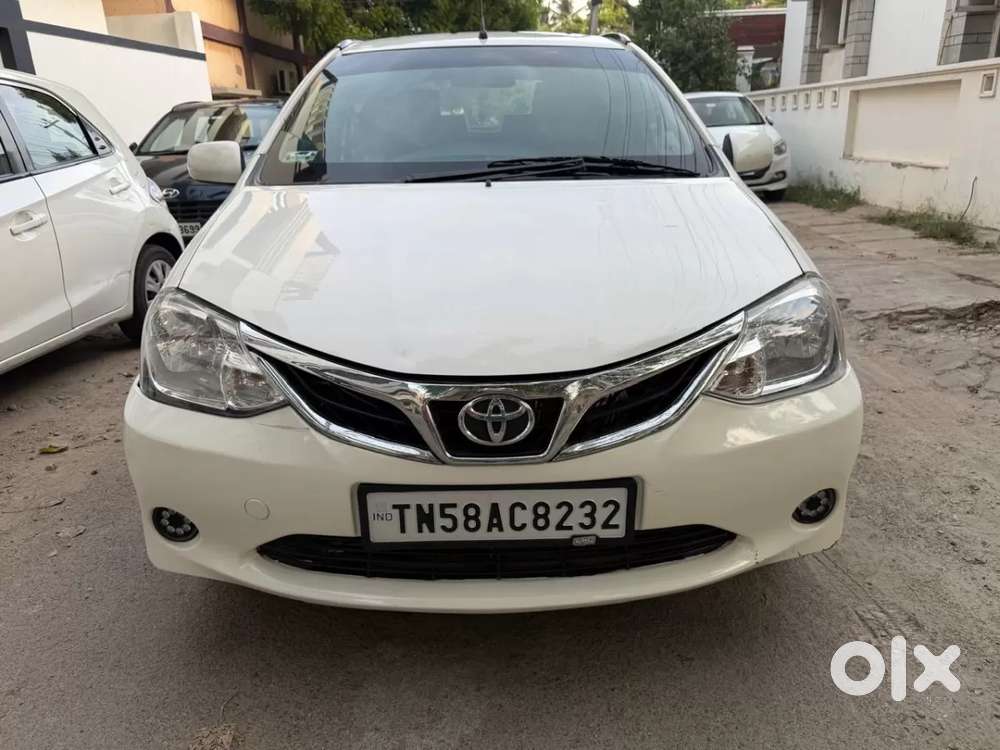 Toyota Etios Liva, 2012, Petrol