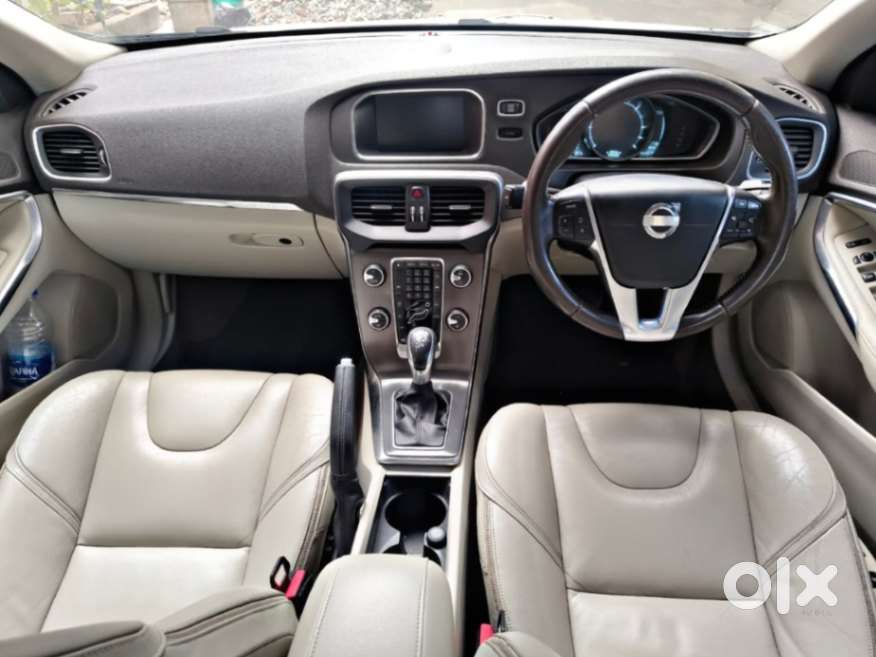 Volvo V40 D3 Kinetic, 2014, Diesel