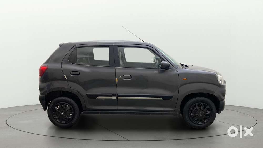 Maruti Suzuki S-presso Vxi Plus, 2023, Petrol