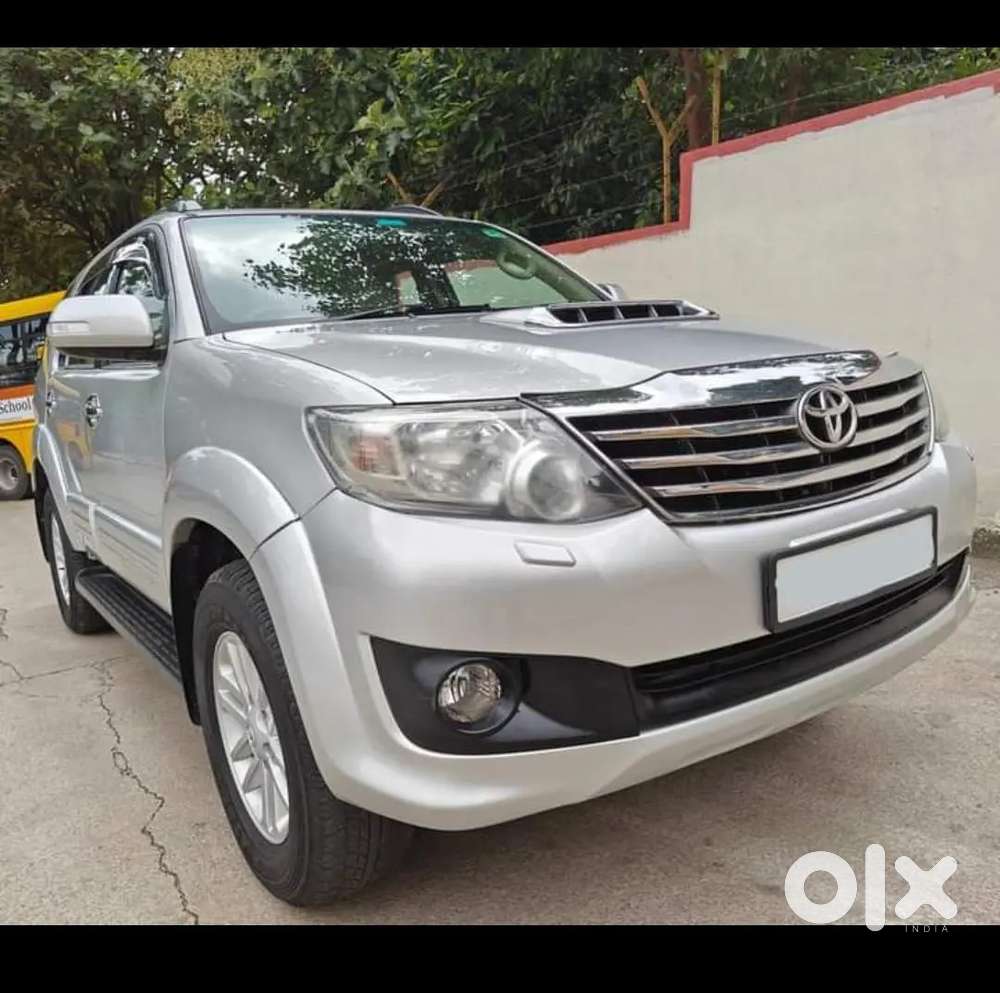 Toyota Fortuner 2012 Diesel 90000 Km Driven