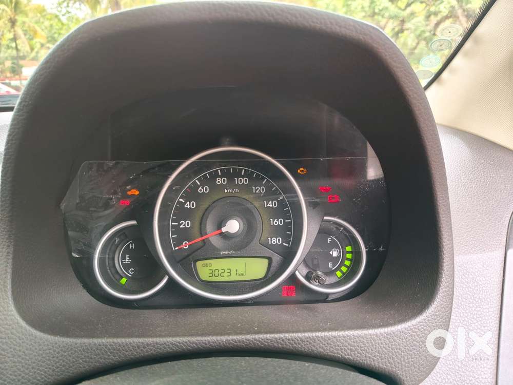 Hyundai Eon Magna +, 2014, Petrol