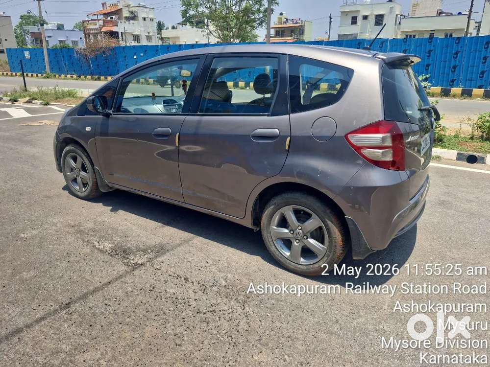 Honda Jazz 2011 Petrol 75000 Km Driven