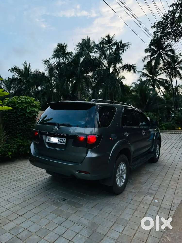 Toyota Fortuner Diesel Mt 2012