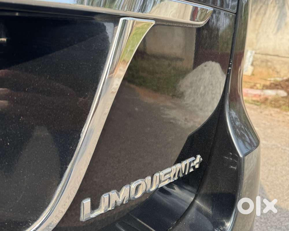 Kia Carnival Limousine Plus 7 Str, 2022, Diesel