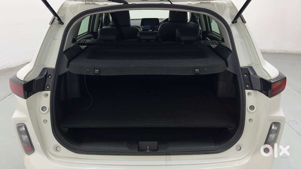 Toyota Urban Cruiser Hyryder 1.5 V Hybrid, 2022, Cng & Hybrids