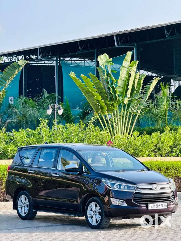 Toyota Innova Crysta 2.8 Zx At 7 Seater, 2018, Diesel