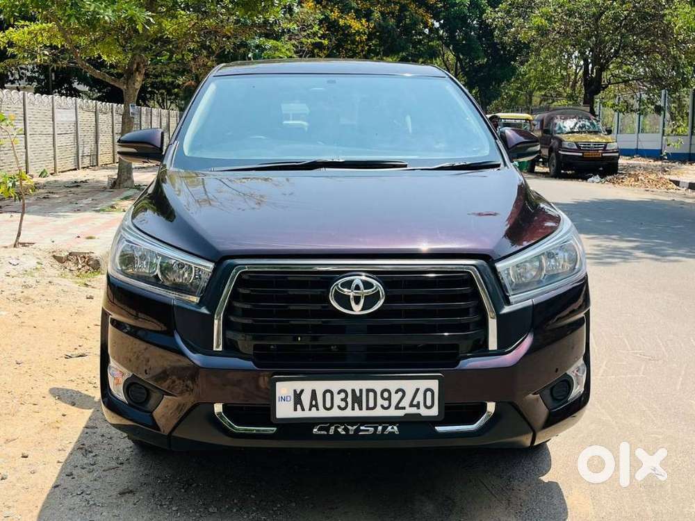 Toyota Innova Crysta 2.8 Gx At 8s, 2018, Diesel