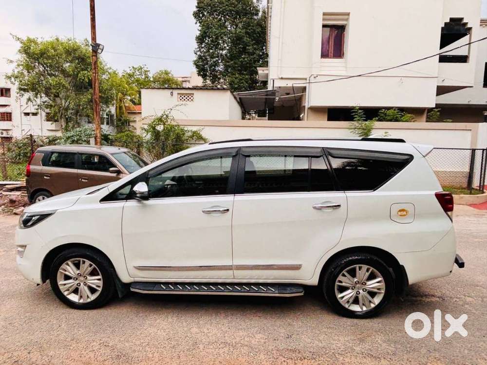 Toyota Innova Crysta [2020-ongoing] 2.4 Zx At 7 Str, 2020, Diesel