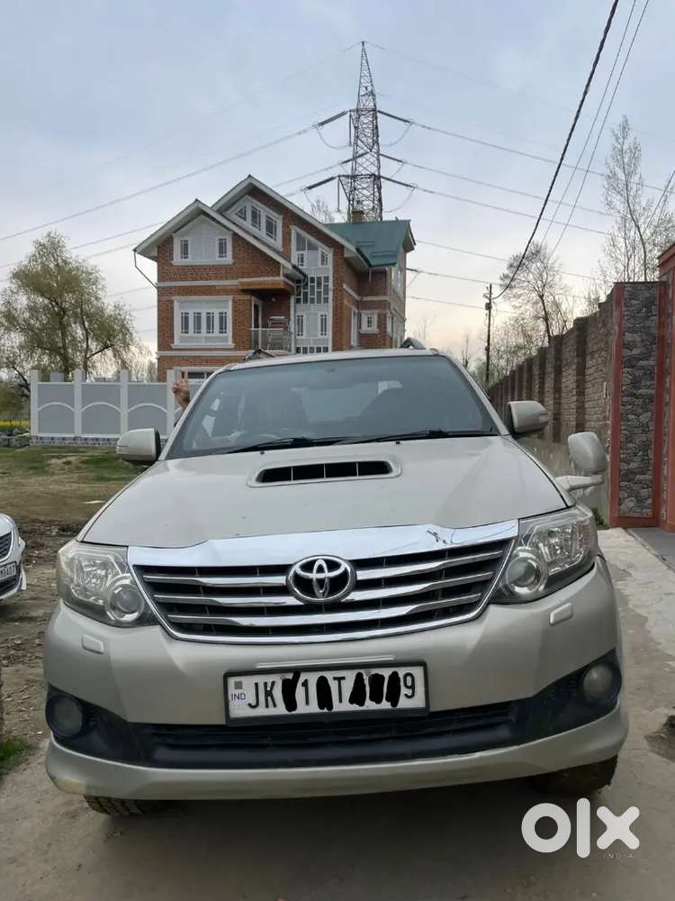 Toyota Fortuner 2013 Diesel Well Maintained