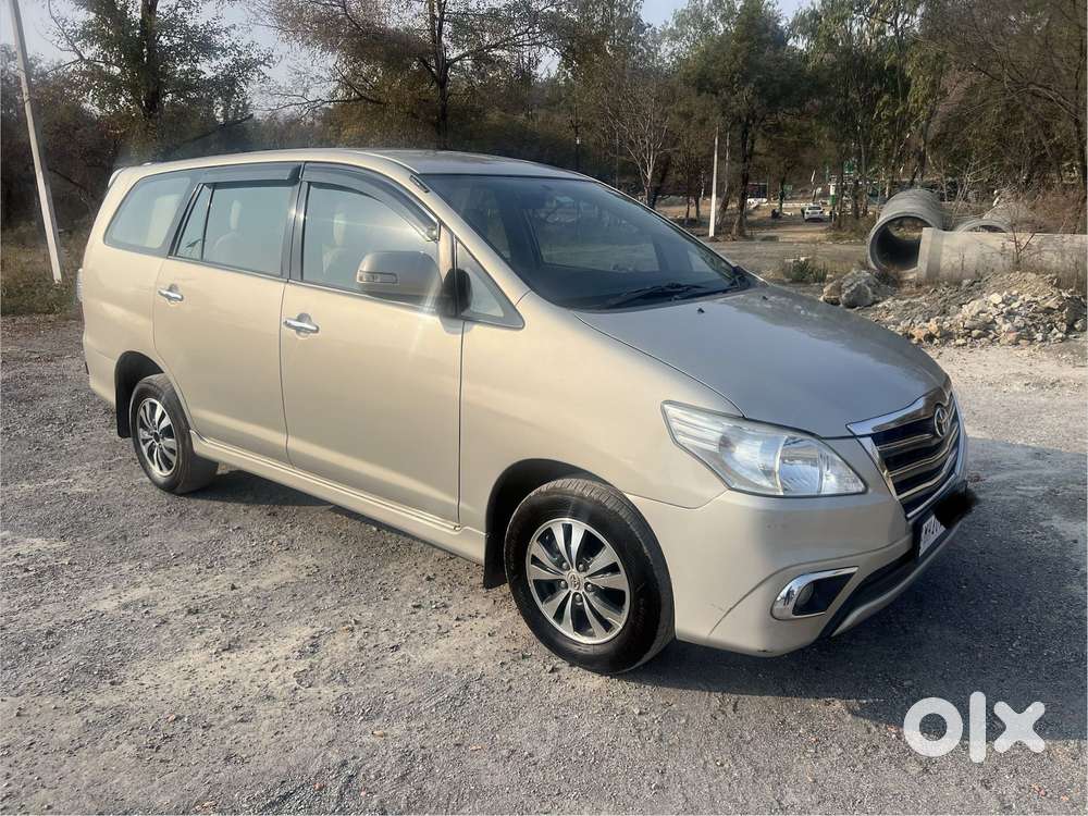 Toyota Innova 2.5 V 7 Str, 2015, Diesel