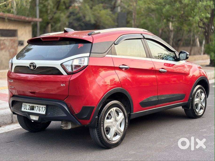 Tata Nexon 1.2 Revotron Xm (s), 2018, Petrol
