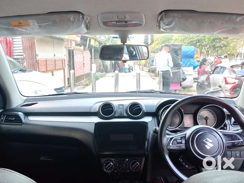 Maruti Suzuki Swift 1.2 Vxi (o), 2022, Petrol