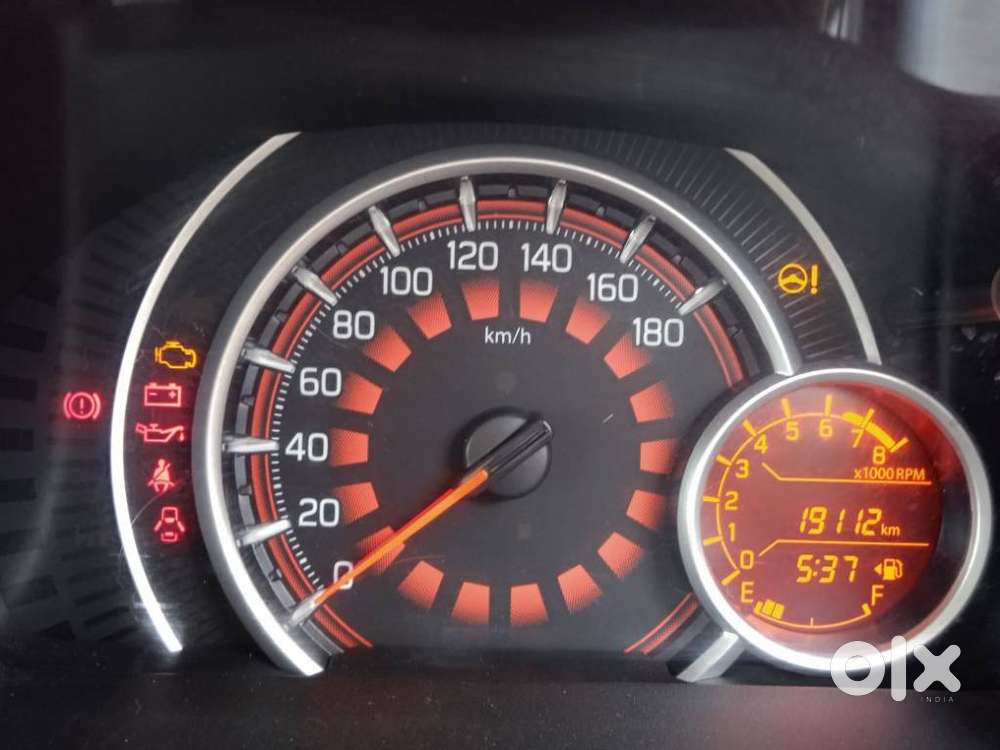 Maruti Suzuki Wagon R Zxi Plus 1.2 Ags Dual Tone, 2022, Petrol