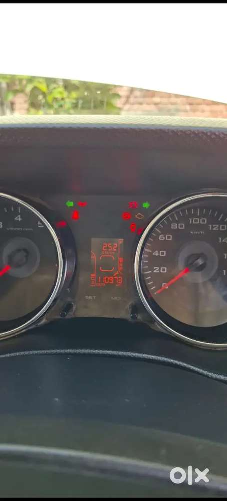 Mahindra Tuv 300 2017 Diesel 110000 Km Driven