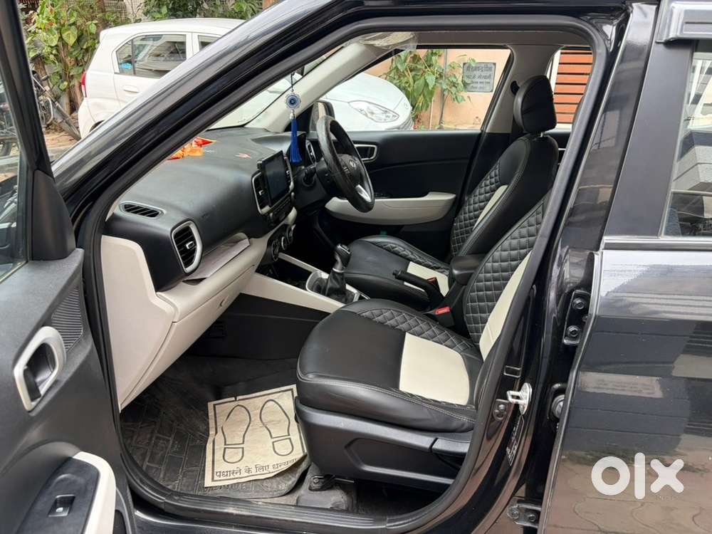 Hyundai Venue 2022 Car