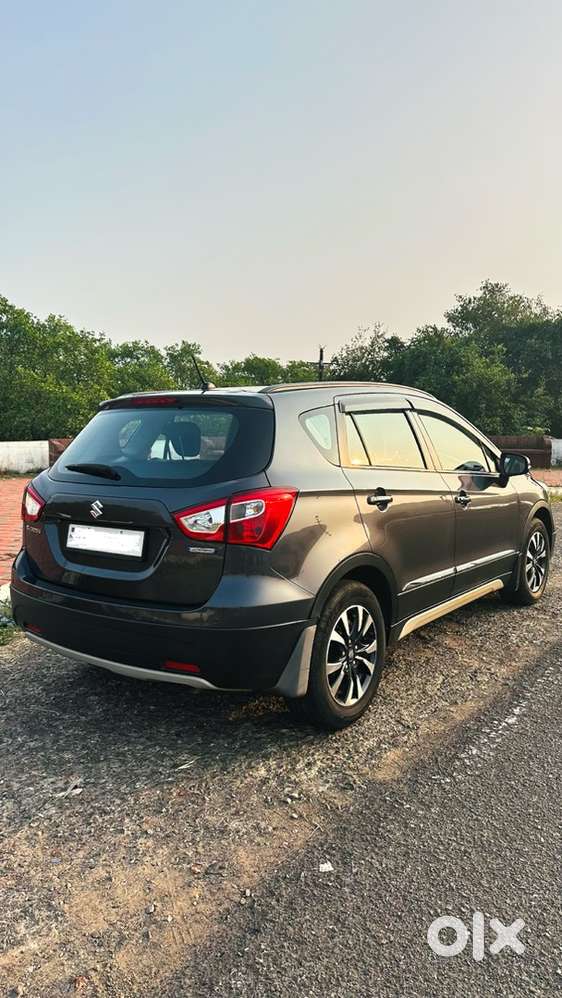 Maruti Suzuki S-cross Petrol Manual 2021
