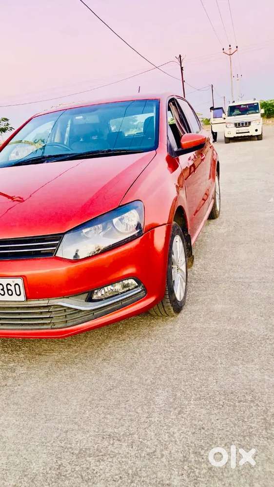 Volkswagen Polo 2016 Petrol + Cng