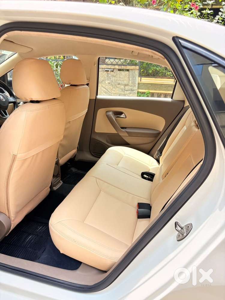 Skoda Rapid 1.5 Tdi At Elegance Plus Black Package, 2015, Diesel