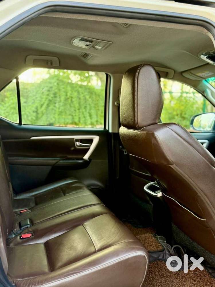 Toyota Fortuner 4x2 At 2.8 Diesel, 2018, Diesel