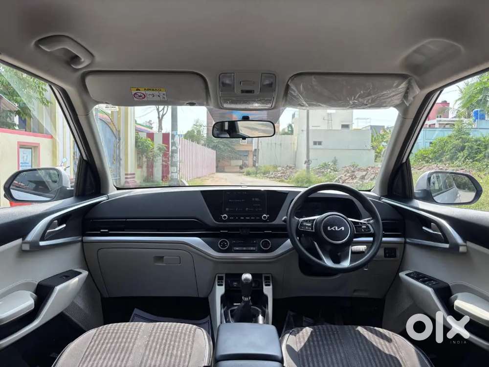 Kia Carens 2023