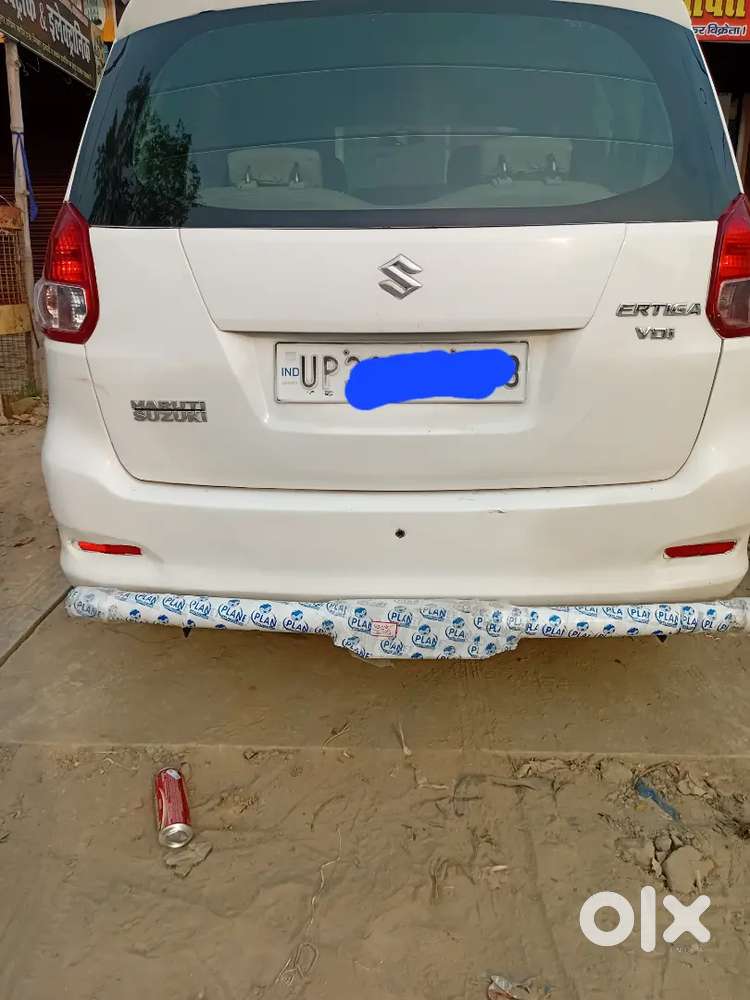 2014 Model Eartiga