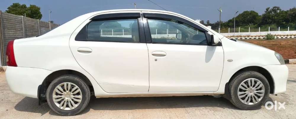 Toyota Etios 2011 Petrol 53000 Km Driven Service History Insurance