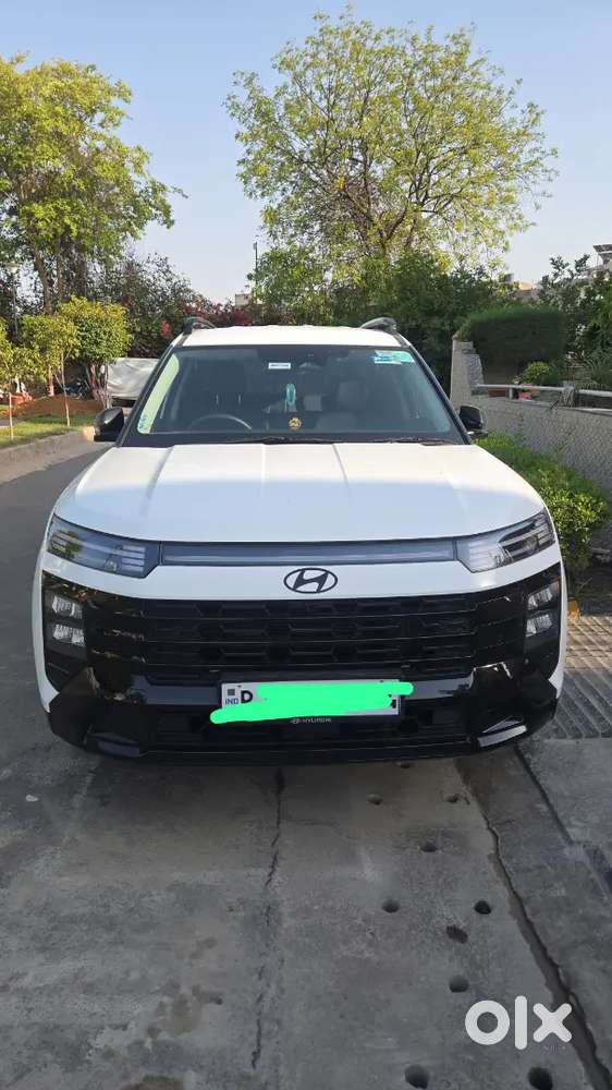 Hyundai Alcazar 2026 Diesel Well Maintained