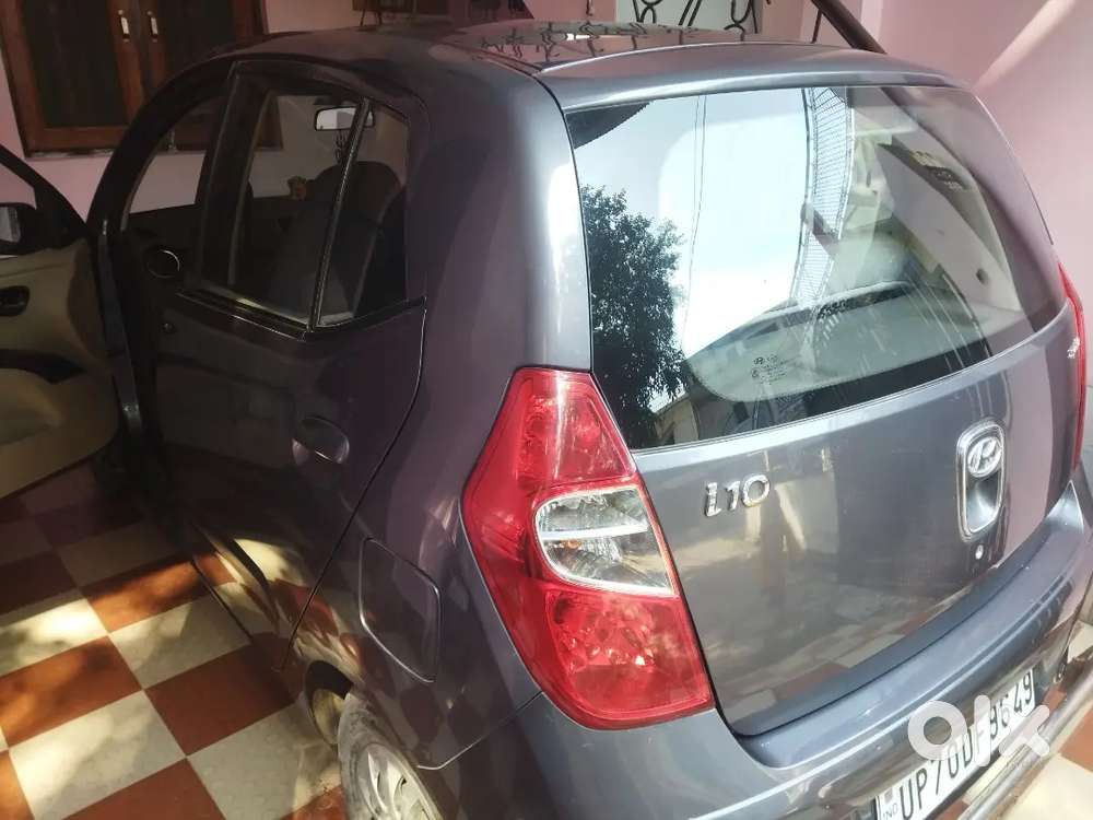 Hyundai I10 Sportz Irde2 28503 Km Ridden Car