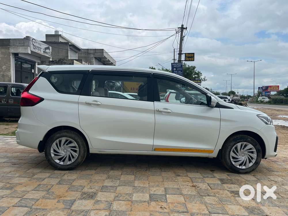 Maruti Suzuki Ertiga Vxi (o) Cng, 2025, Cng & Hybrids