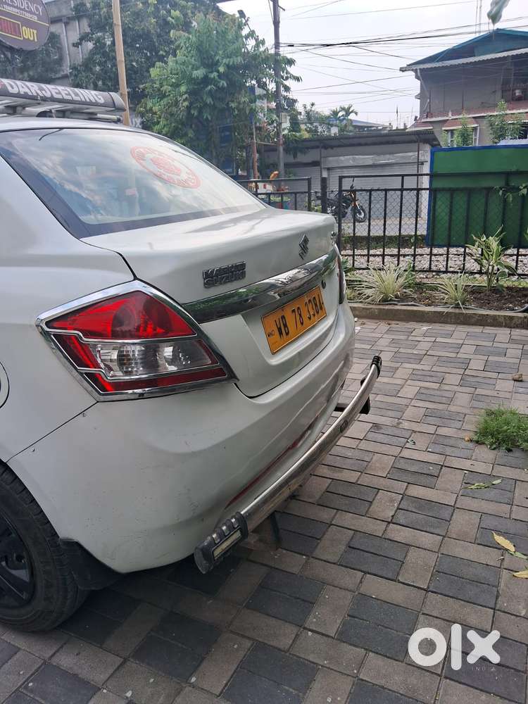 Maruti Suzuki Swift Dzire 1.2 Vxi Bsiv, 2013, Petrol