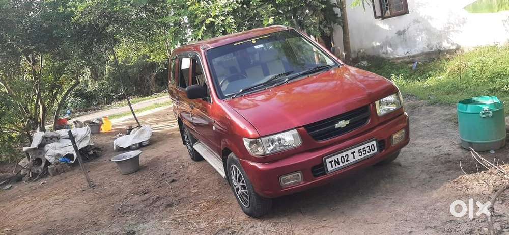 Chevrolet Tavera Neo 2005