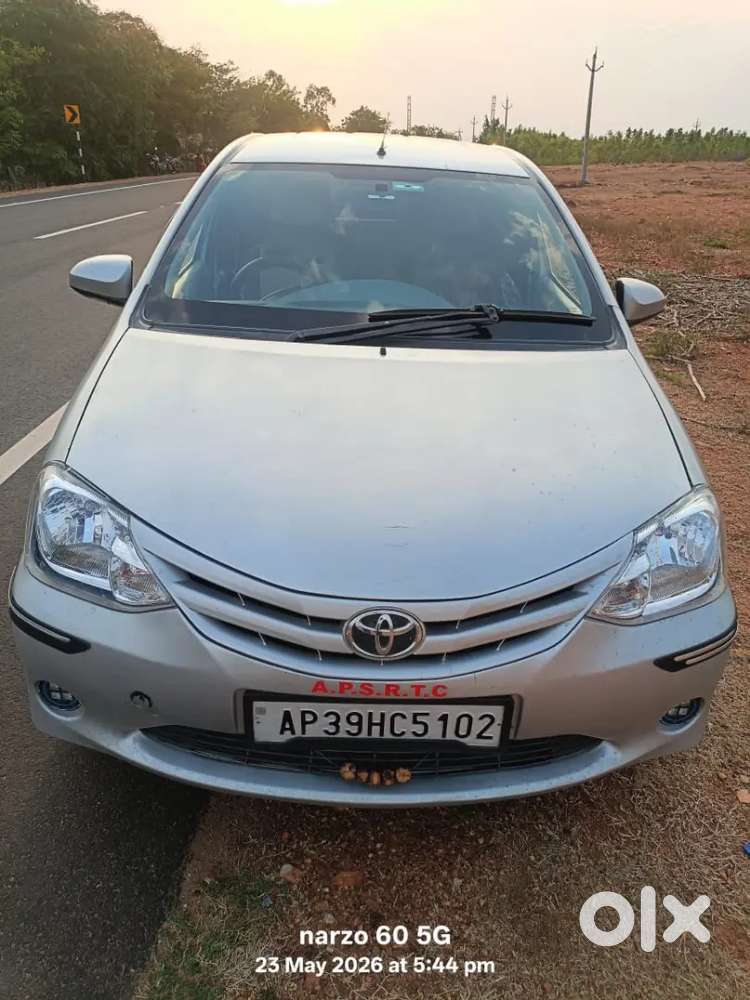 Toyota Etios Liva 2015 Diesel Well Maintained